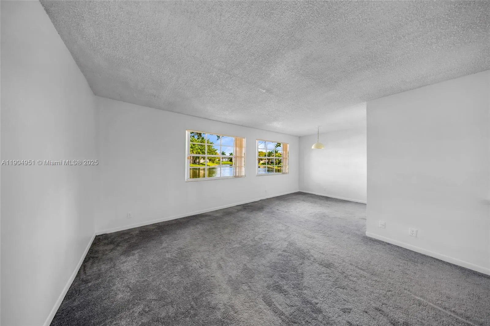 8713 SW 5th St, #206