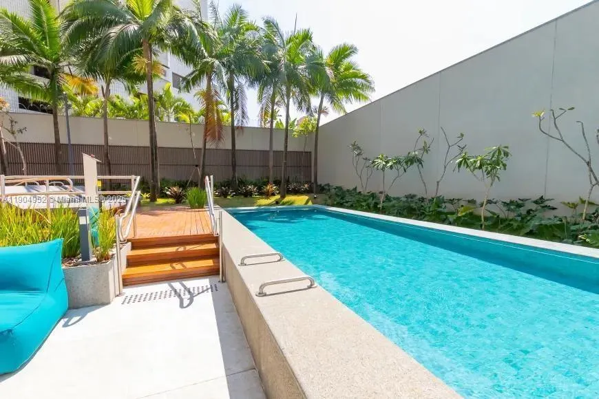 Av. Cotovia 611, #43