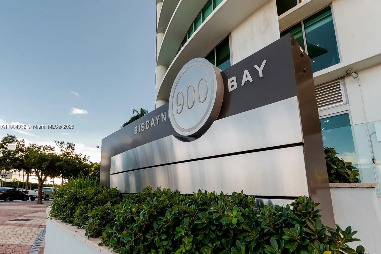 900 Biscayne Blvd, #4112