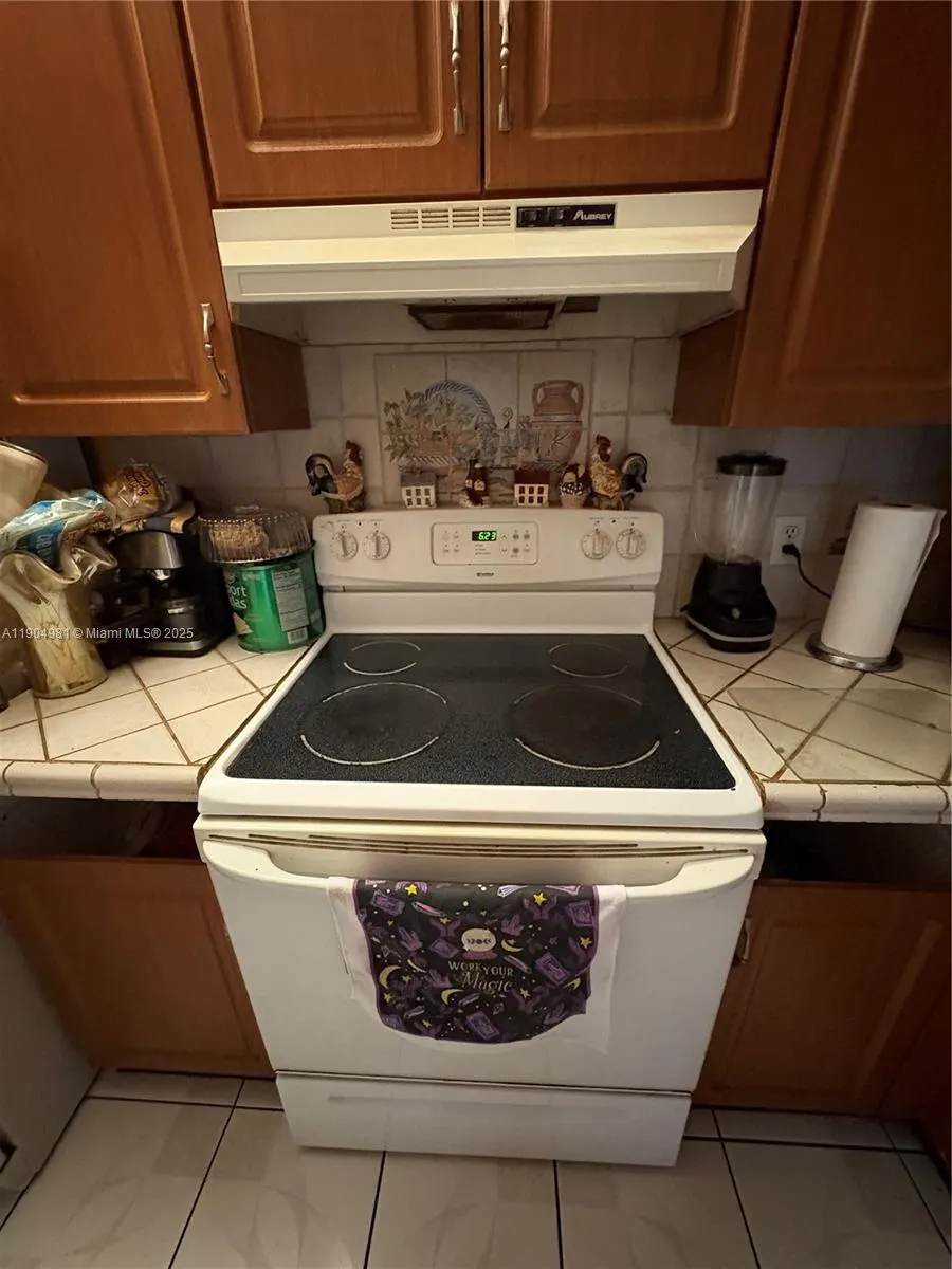 1300 SW 124th Ter, #304P