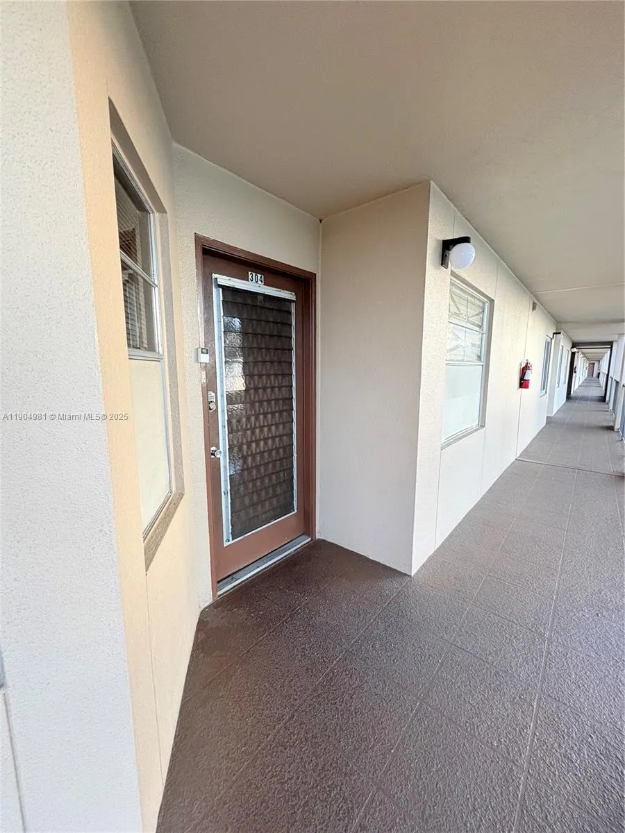 1300 SW 124th Ter, #304P