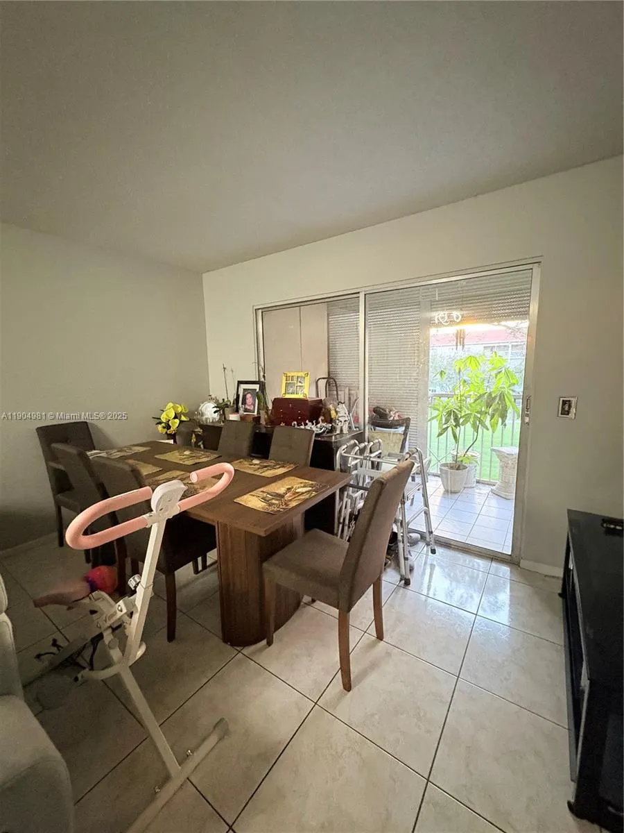 1300 SW 124th Ter, #304P