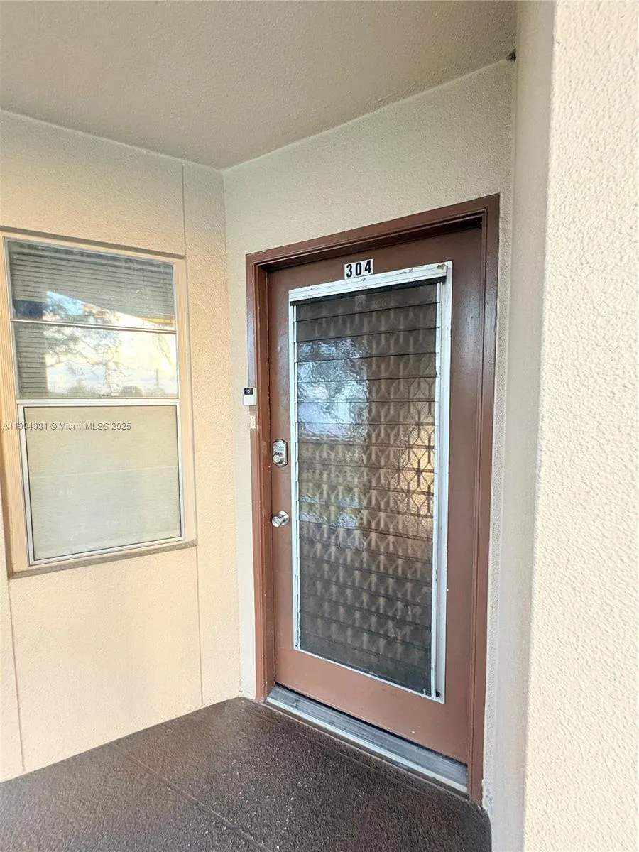 1300 SW 124th Ter, #304P