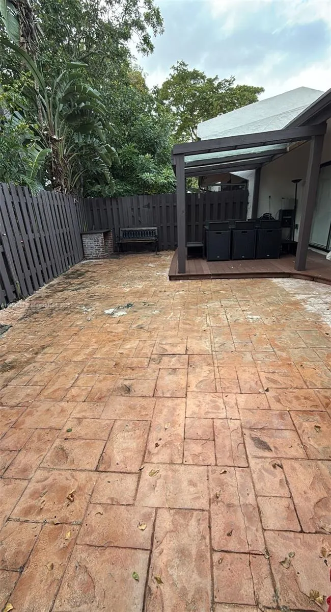 546 NE 199th Ln, #4W