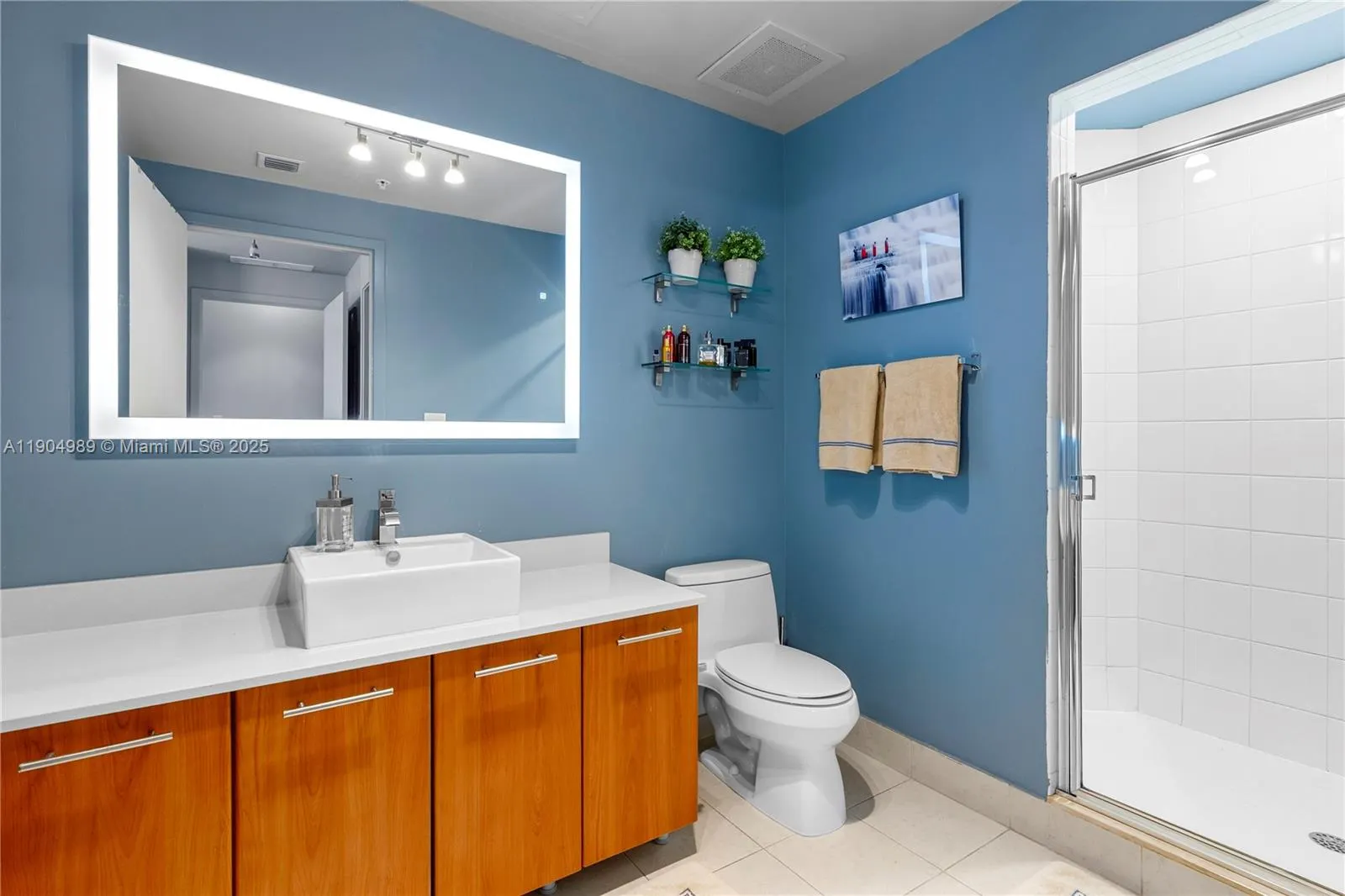 3301 NE 1st Ave, #H2907