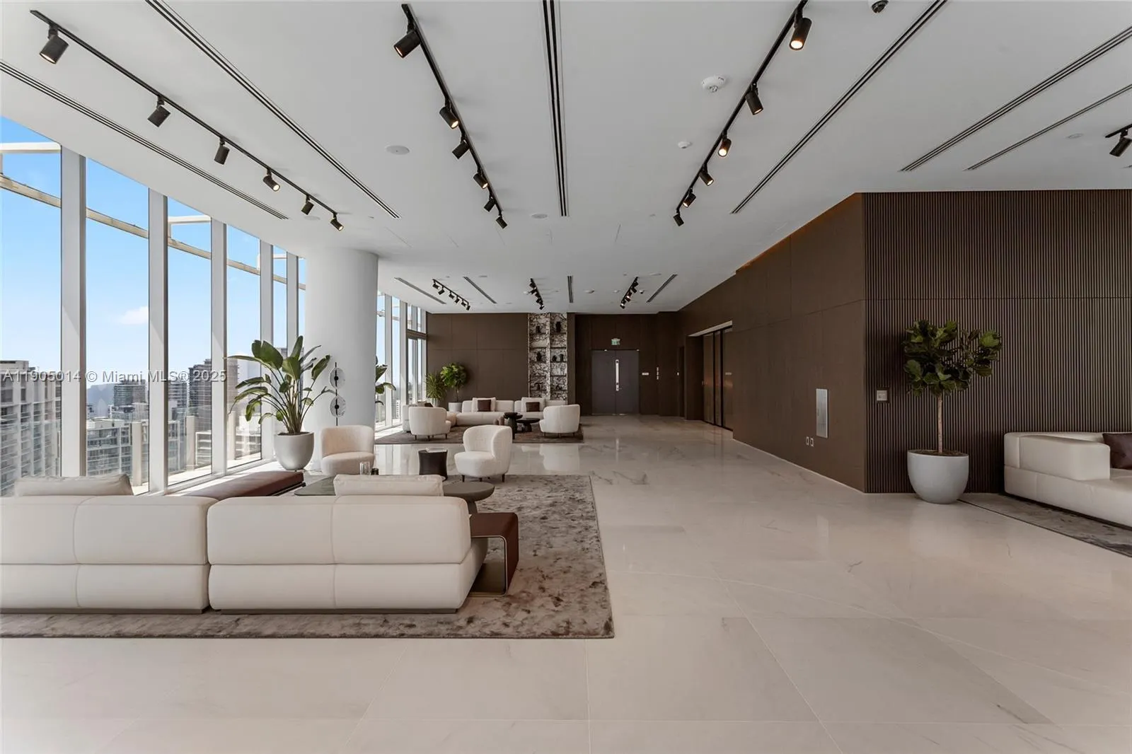 300 Biscayne Blvd Way, #2505