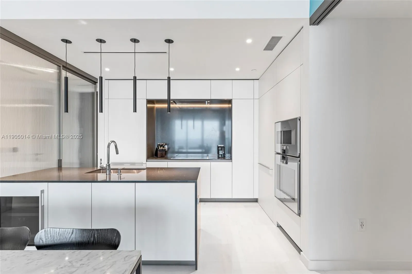 300 Biscayne Blvd Way, #2505