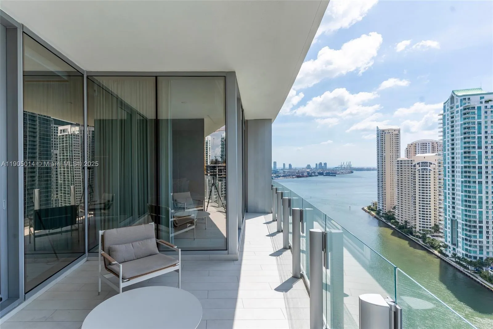 300 Biscayne Blvd Way, #2505