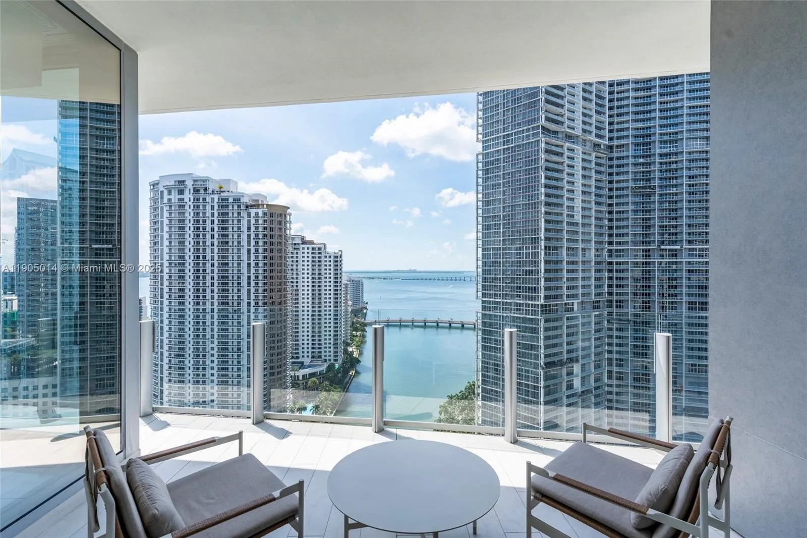 300 Biscayne Blvd Way, #2505