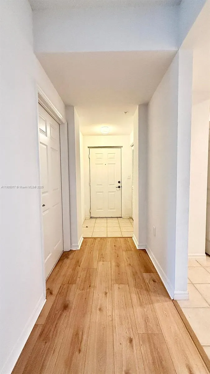 2808 Amalei Dr, #203