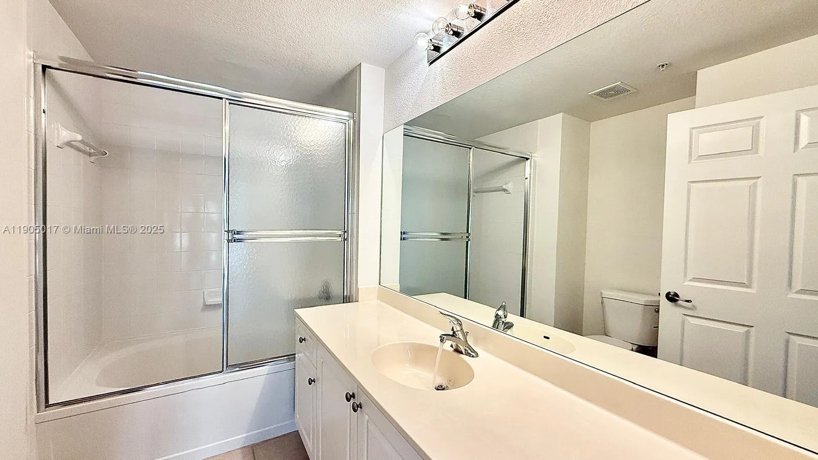 2808 Amalei Dr, #203