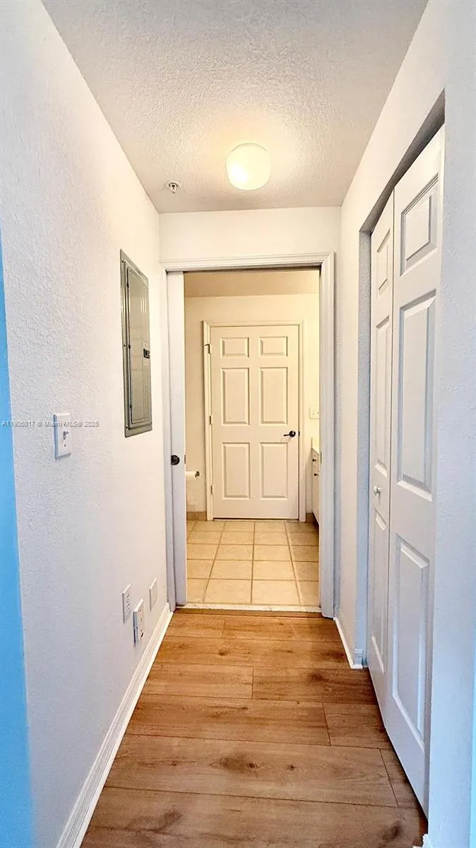 2808 Amalei Dr, #203