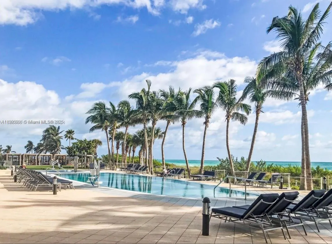 6899 Collins Ave, #1709