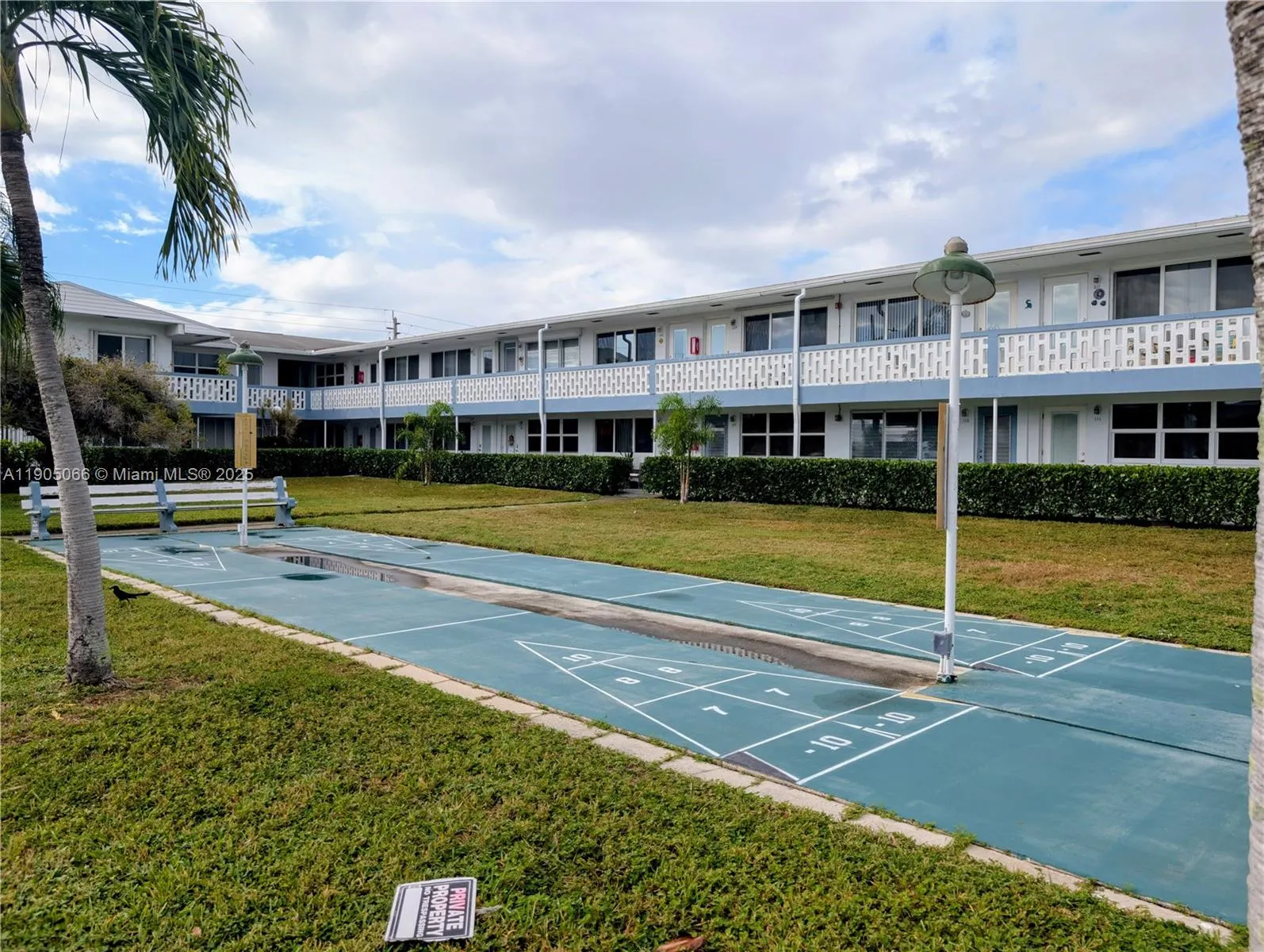 801 Atlantic Shores Blvd, #107