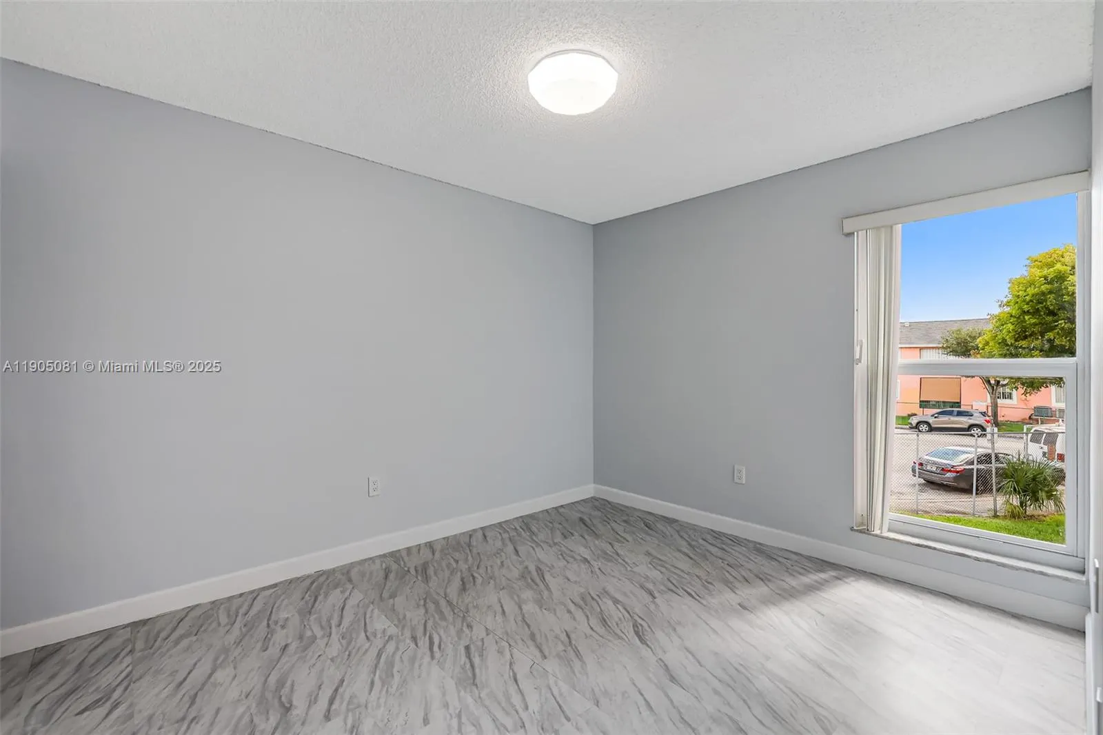 4705 NW 7th St, #201-7