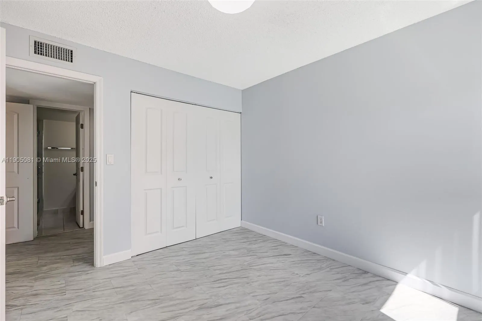 4705 NW 7th St, #201-7