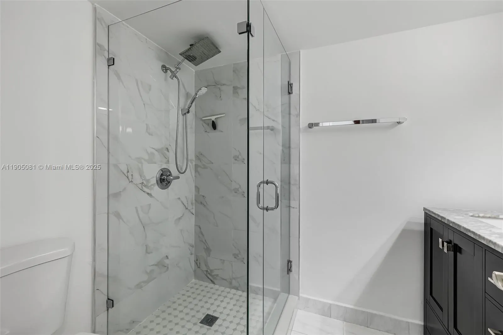 4705 NW 7th St, #201-7