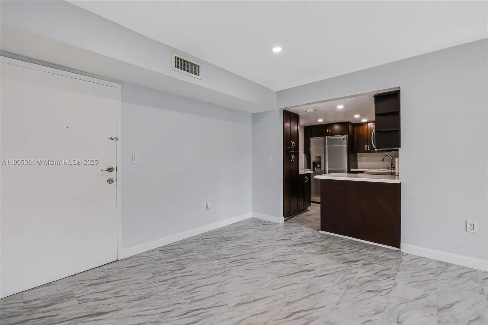 4705 NW 7th St, #201-7