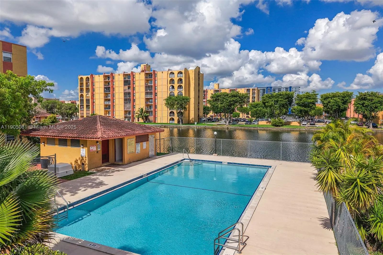 4705 NW 7th St, #201-7