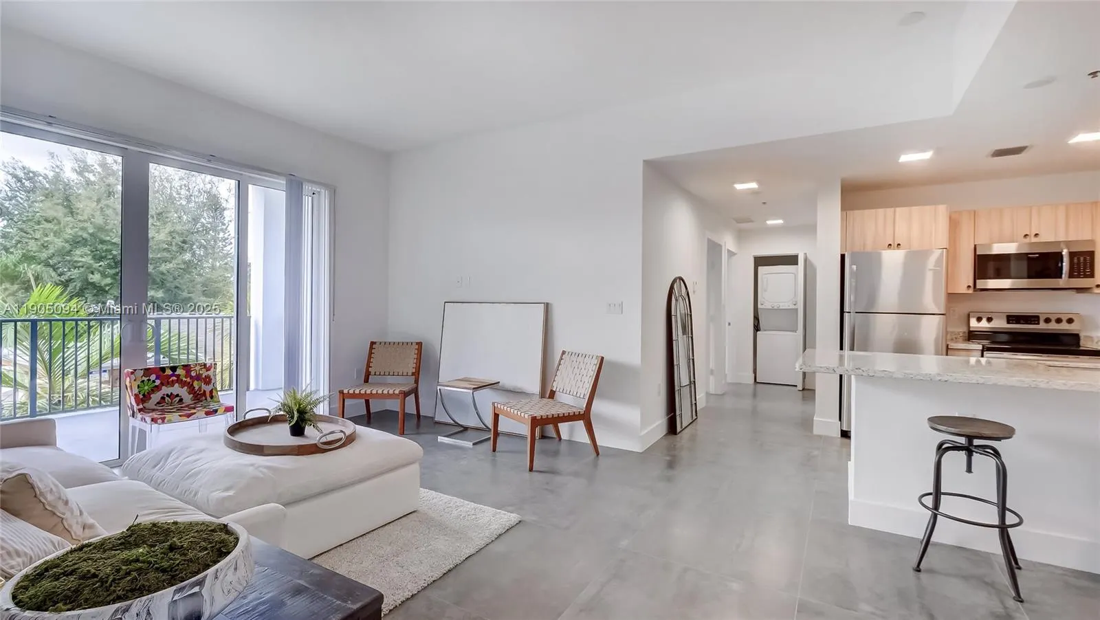 2010 SW 25th Ter, #303