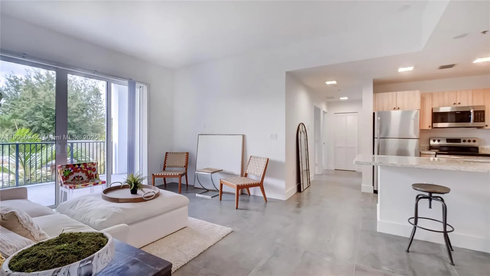 2010 SW 25th Ter, #303