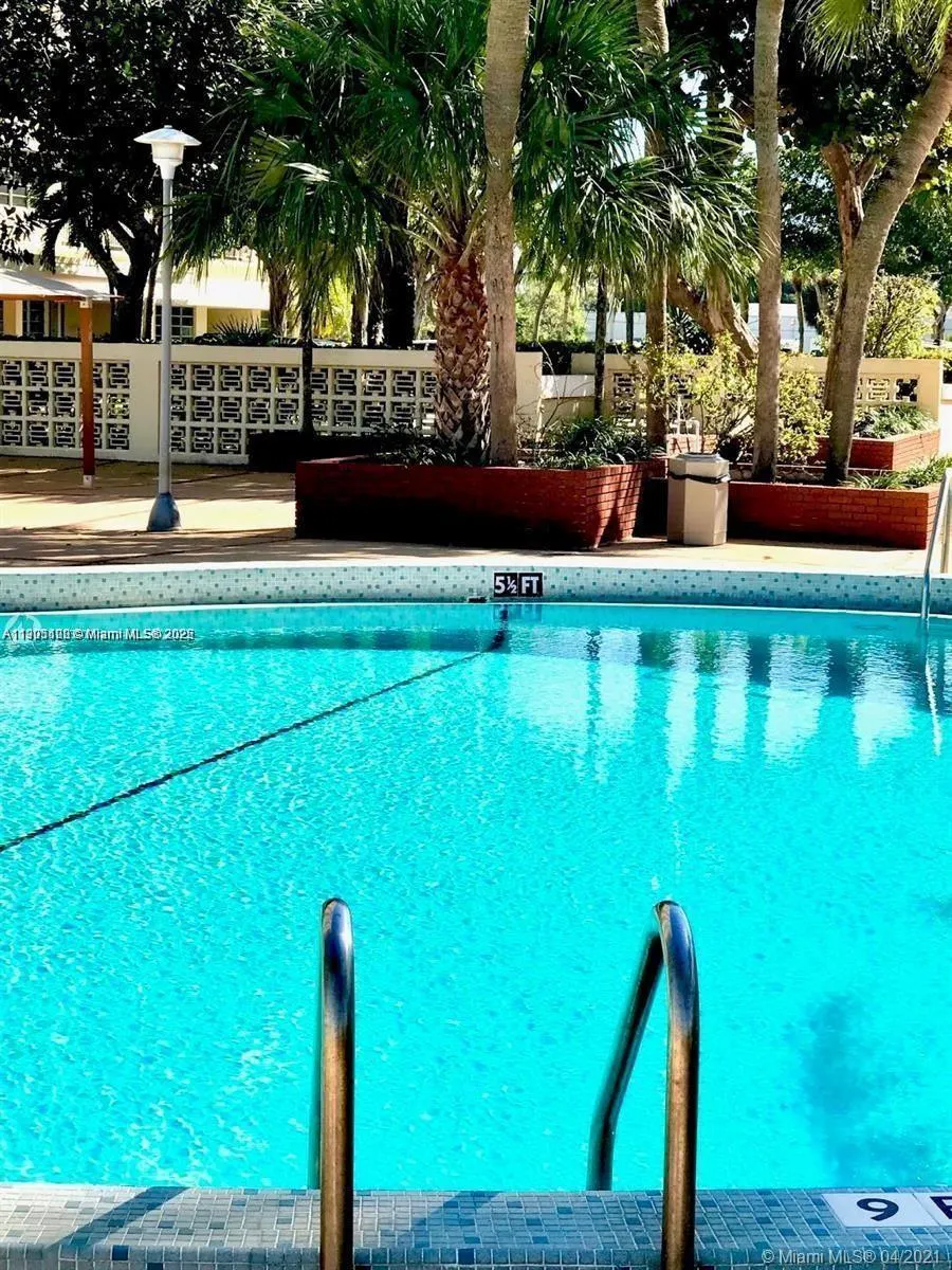 1865 79th St Cswy, #4L