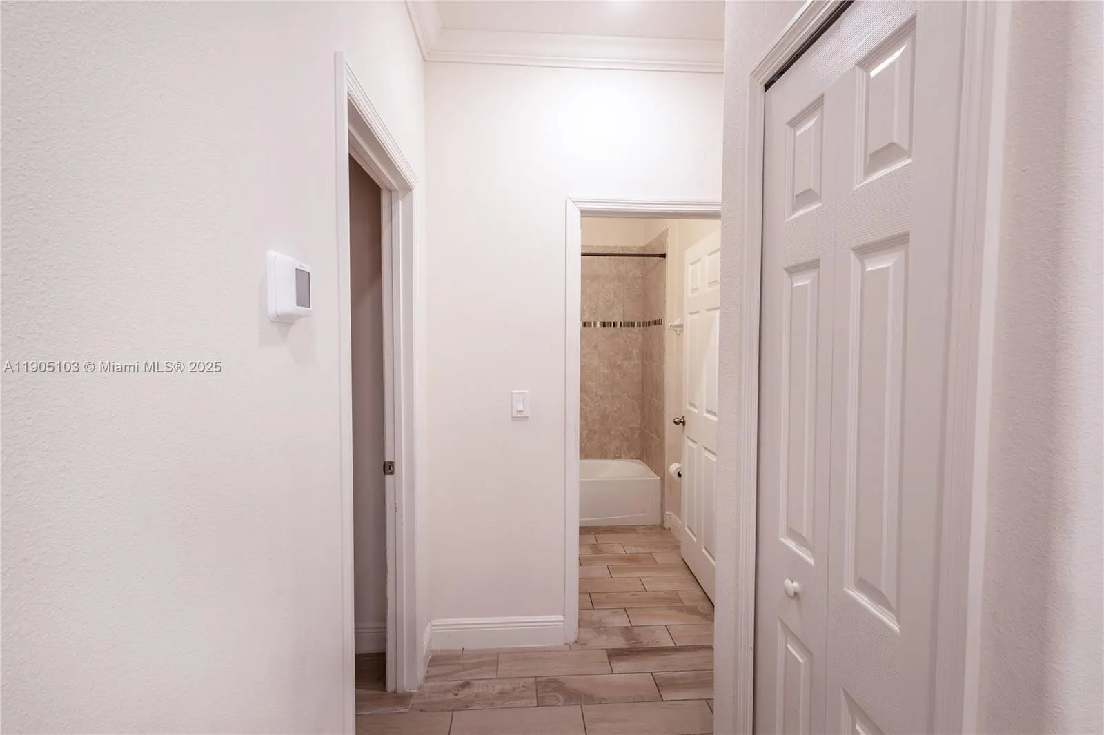 2547 Saint Lucia Cir