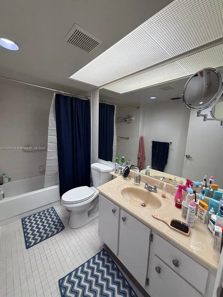 500 SW 130th Ter, #203A