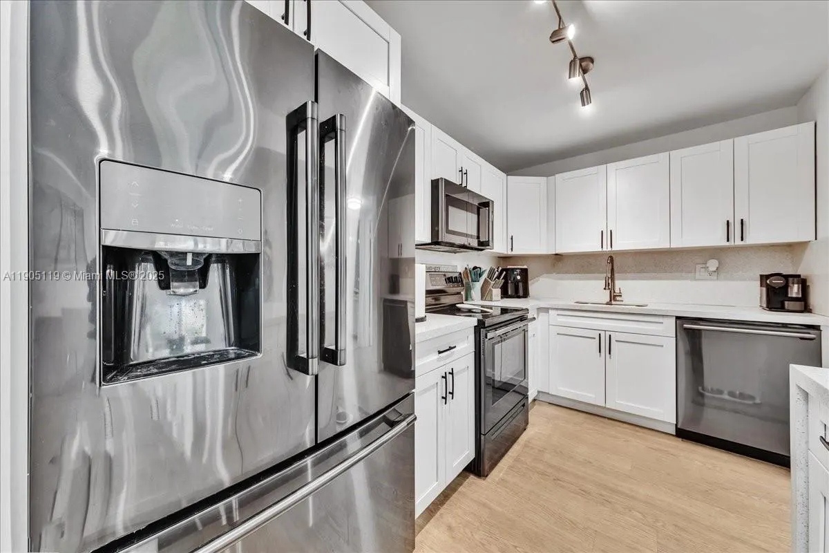 9225 SW 87th Ave, #A12