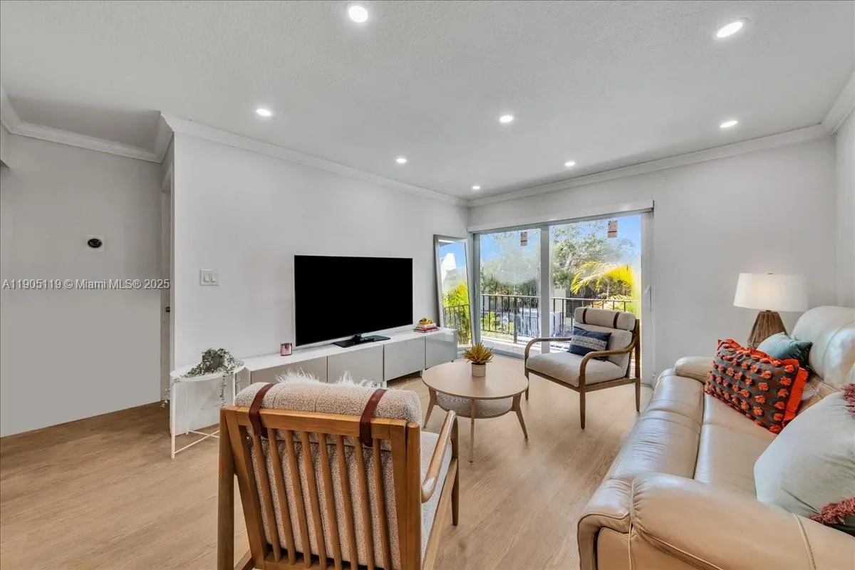9225 SW 87th Ave, #A12