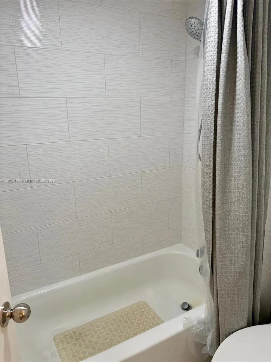 8632 NW 34th Pl, #C203