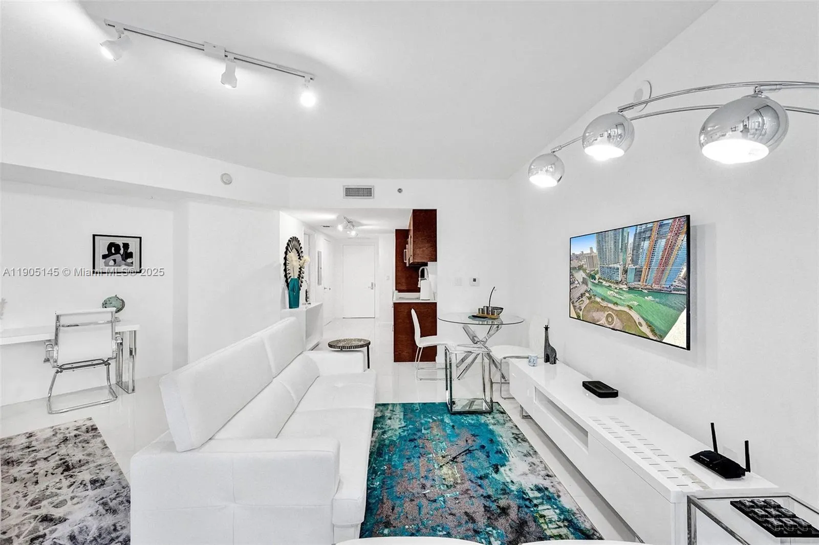 475 Brickell Ave, #2708