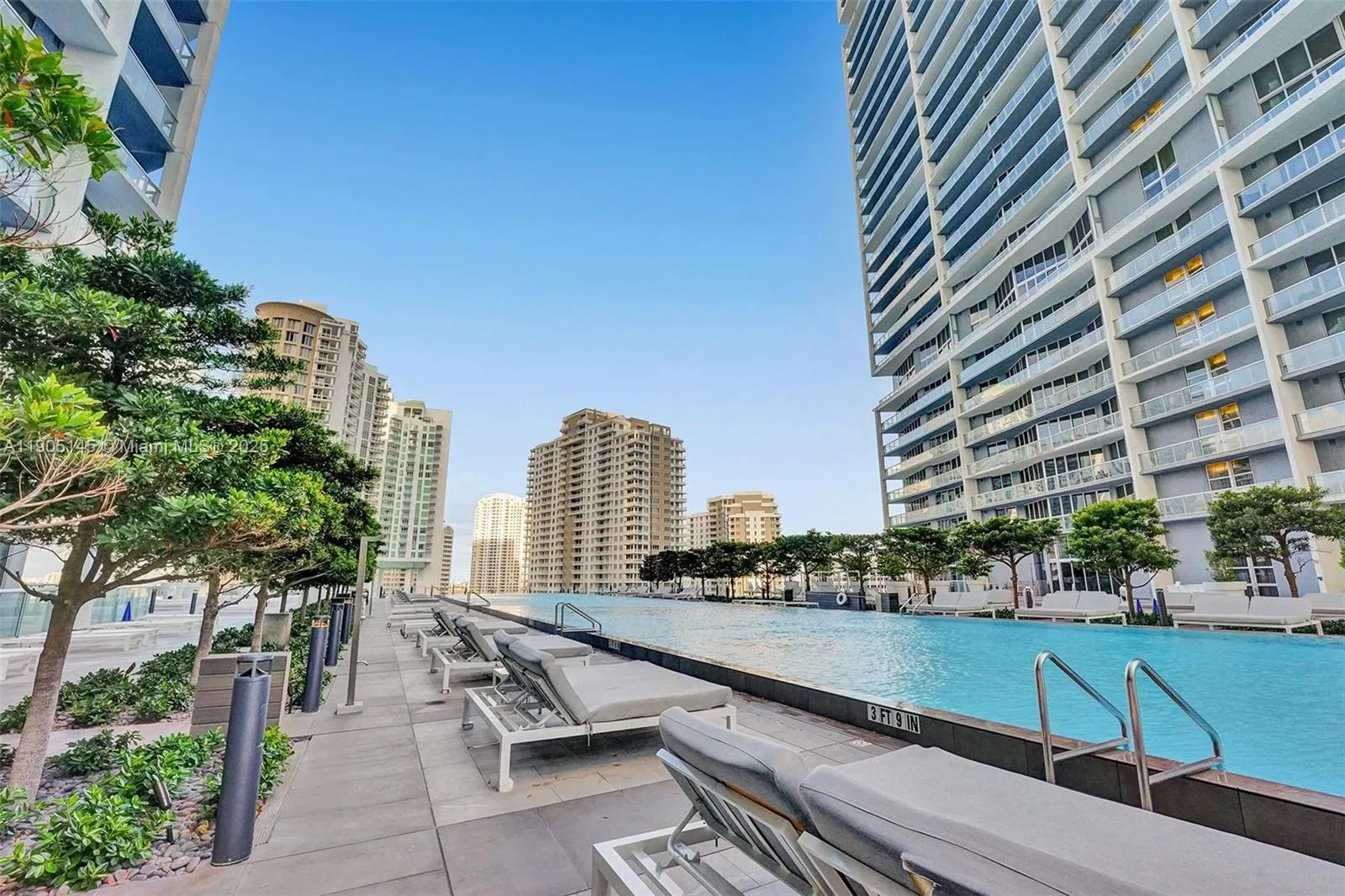 475 Brickell Ave, #2708