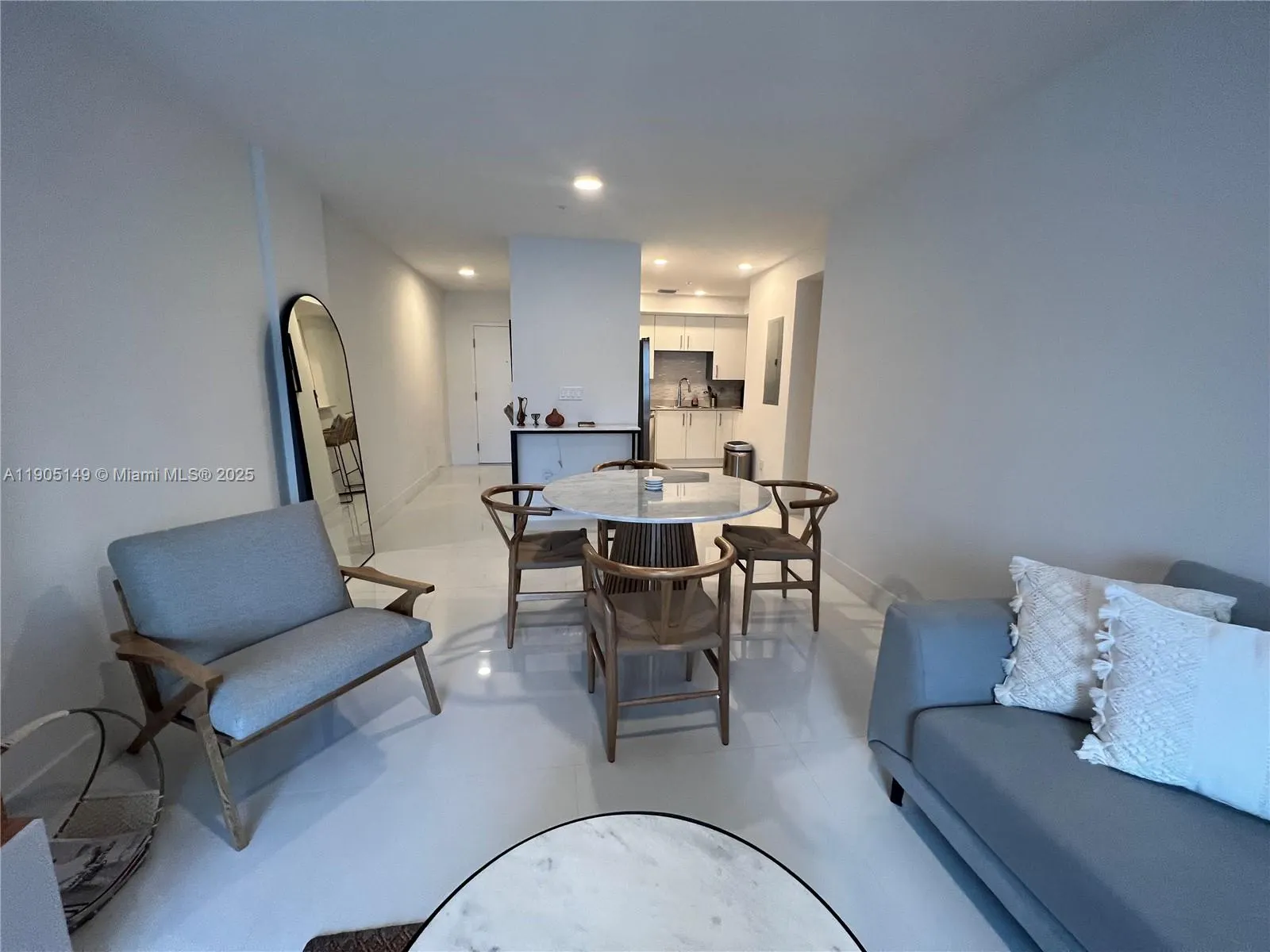 10950 NW 82nd St, #420