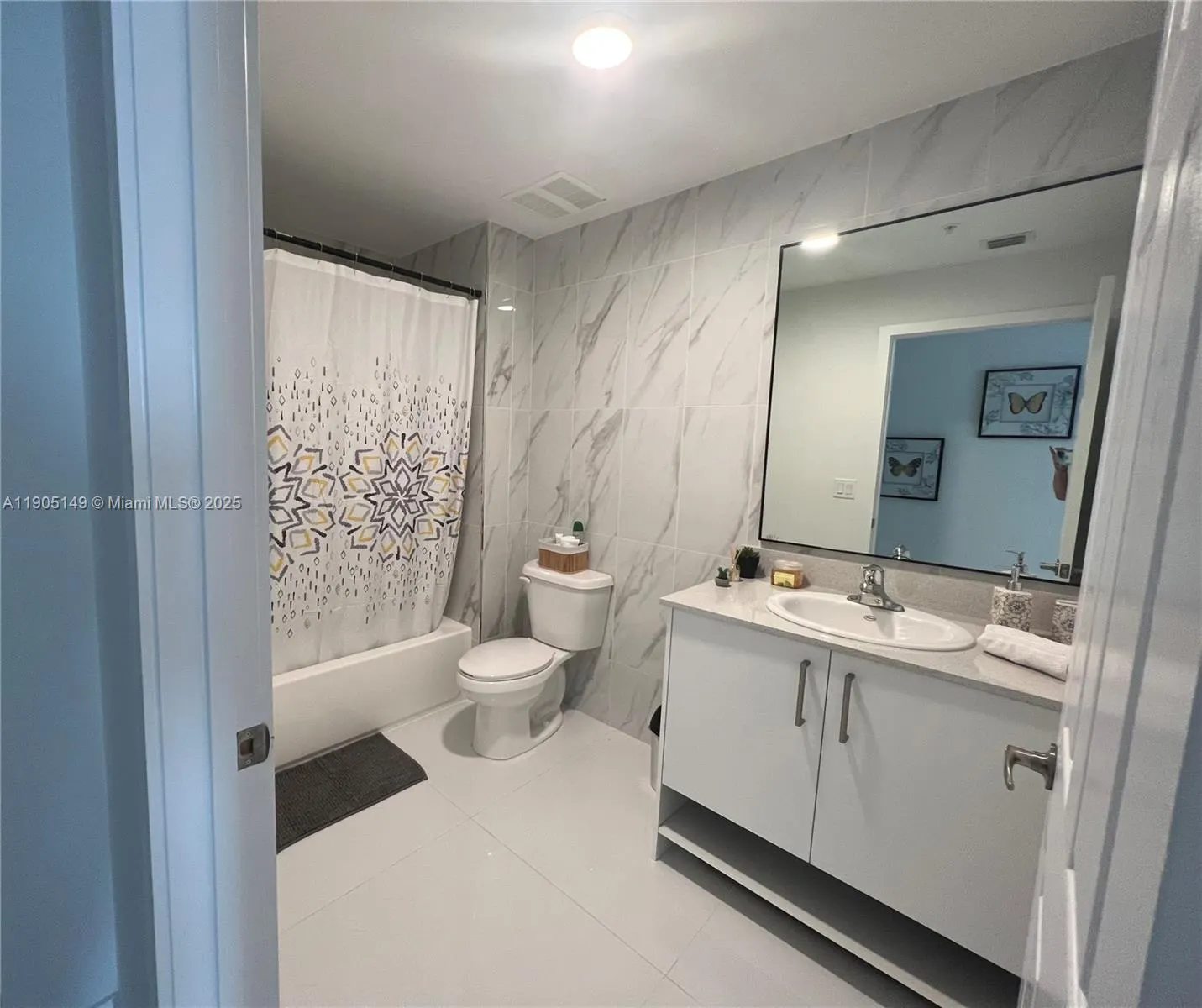 10950 NW 82nd St, #420