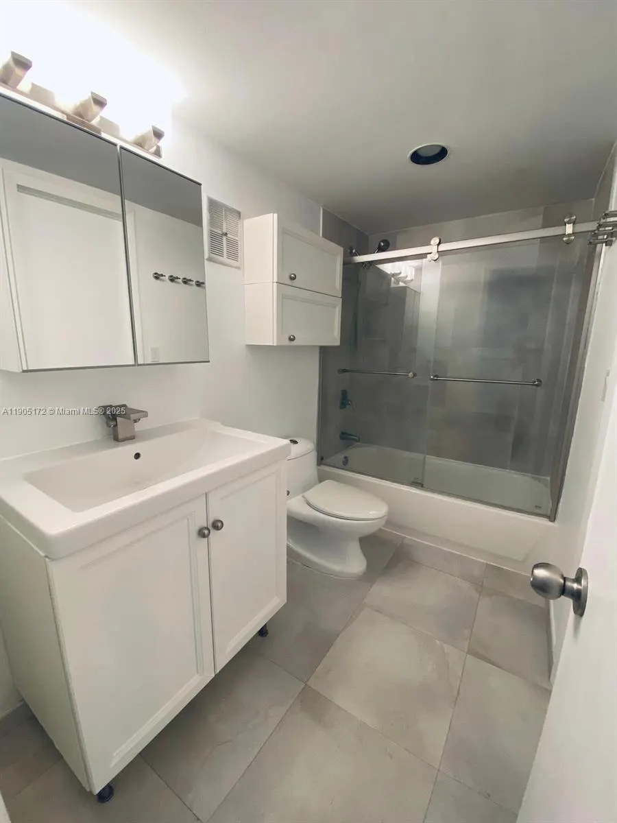 798 Crandon Blvd, #30-C