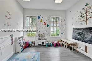 14706 SW 12th St, #14706