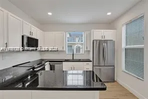 14706 SW 12th St, #14706