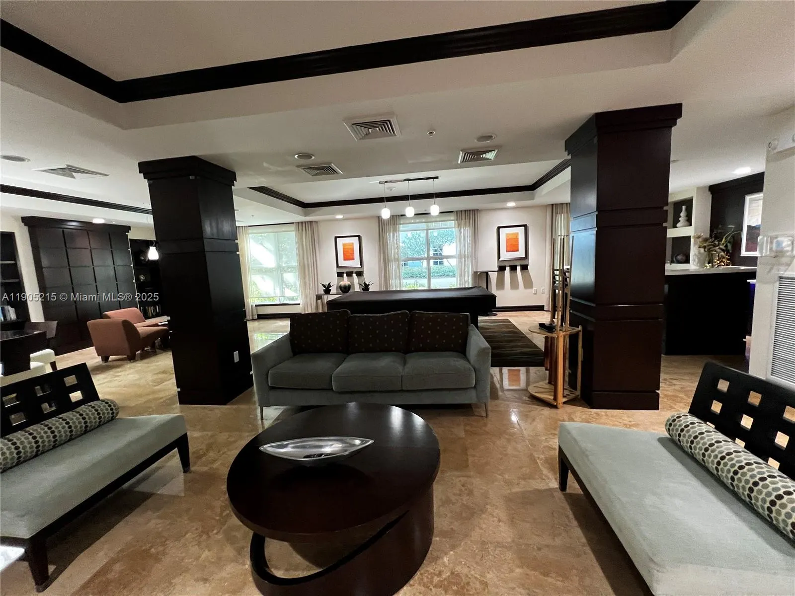 2421 NE 65th St, #506