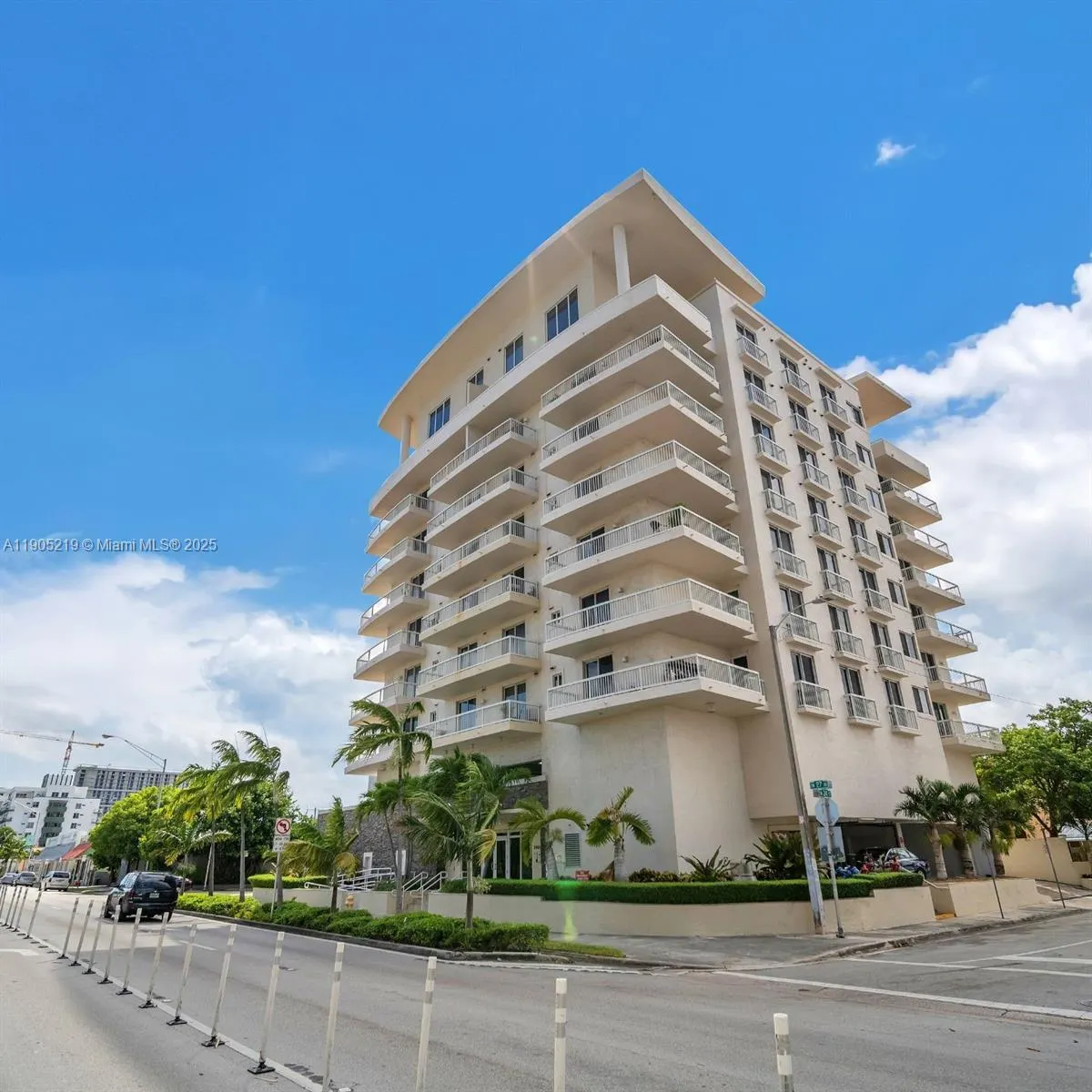 2400 SW 27th Ave, #604