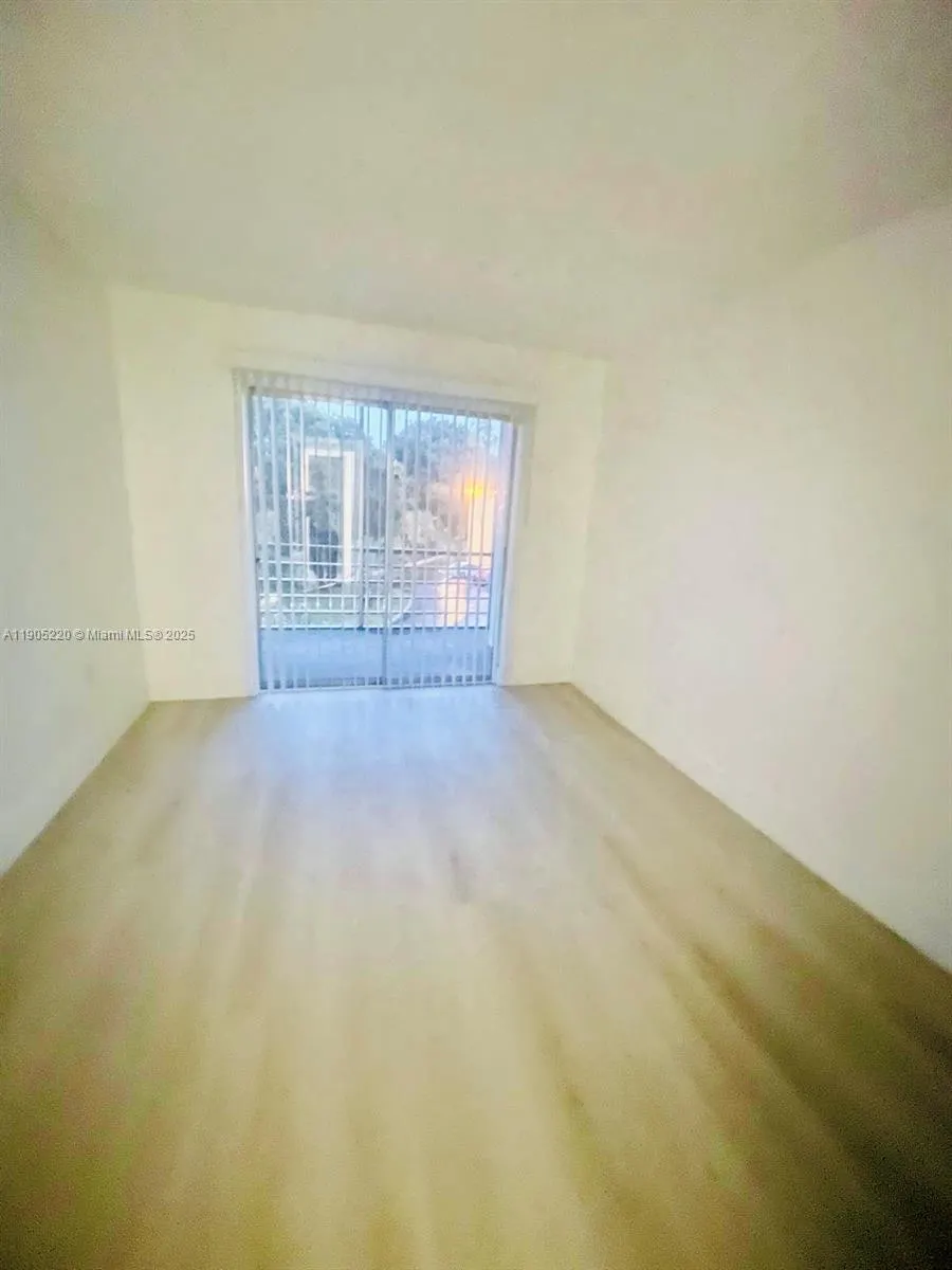 4344 NW 9th Ave, #11-3B