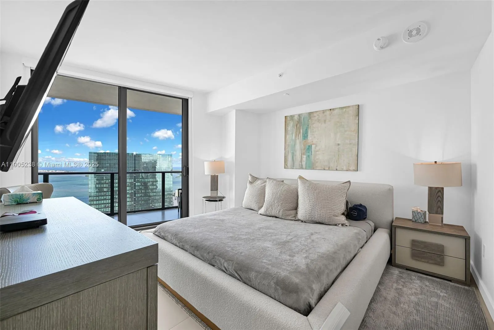 1300 S Miami Ave, #4302