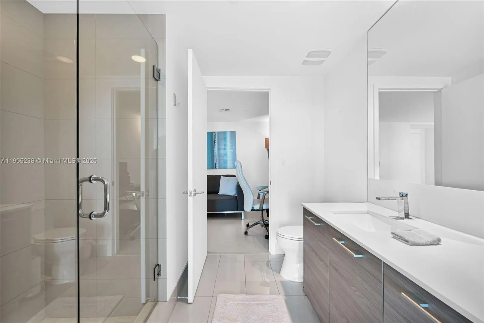 1300 S Miami Ave, #4302