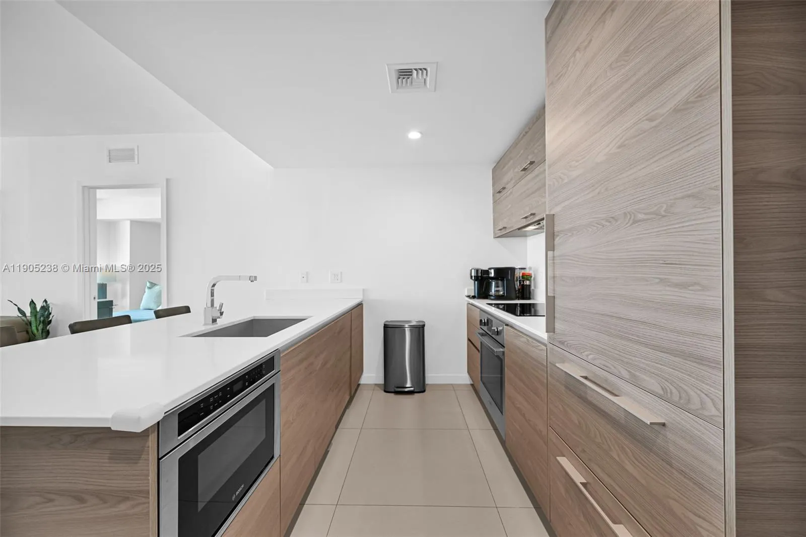 1300 S Miami Ave, #4302