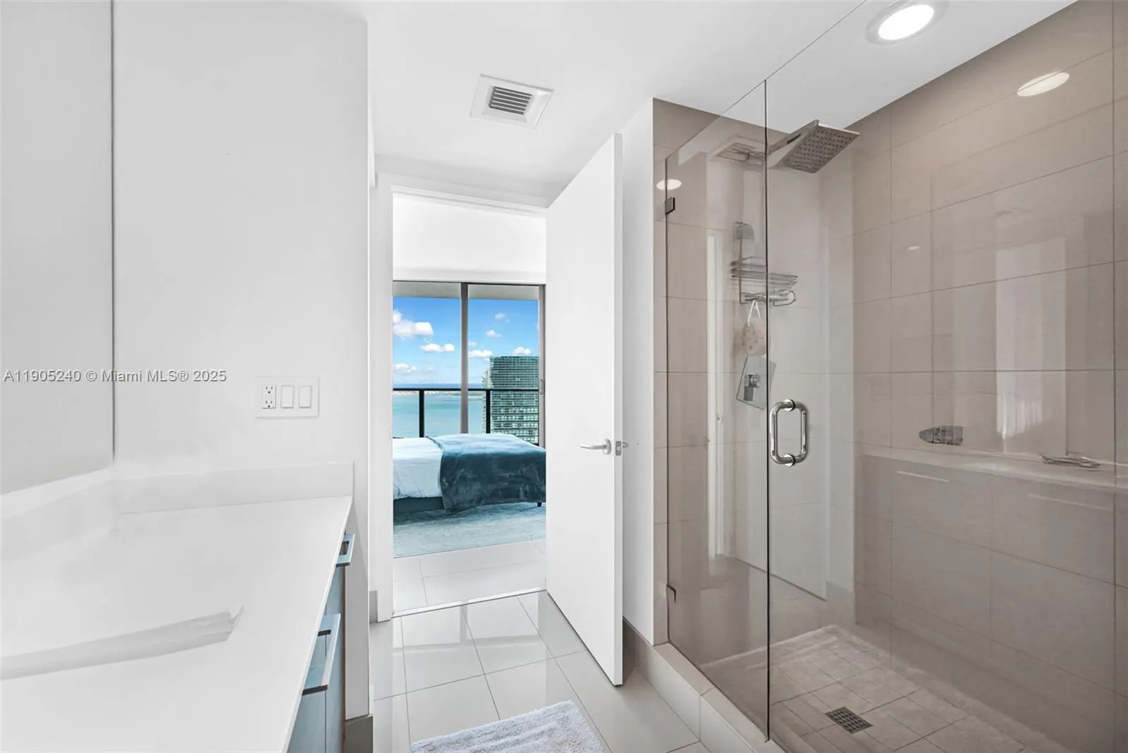 1300 S Miami Ave, #4302