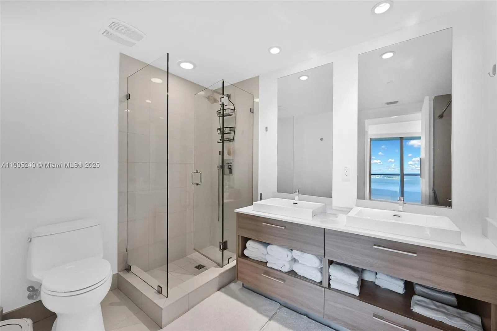 1300 S Miami Ave, #4302