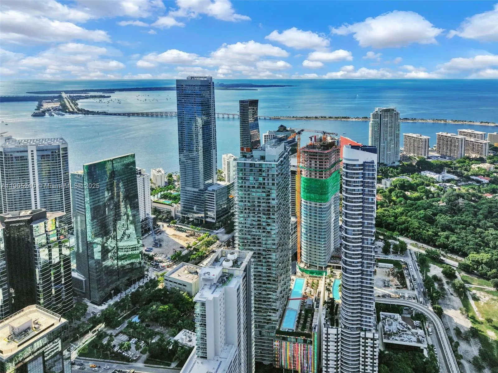 1300 S Miami Ave, #4302