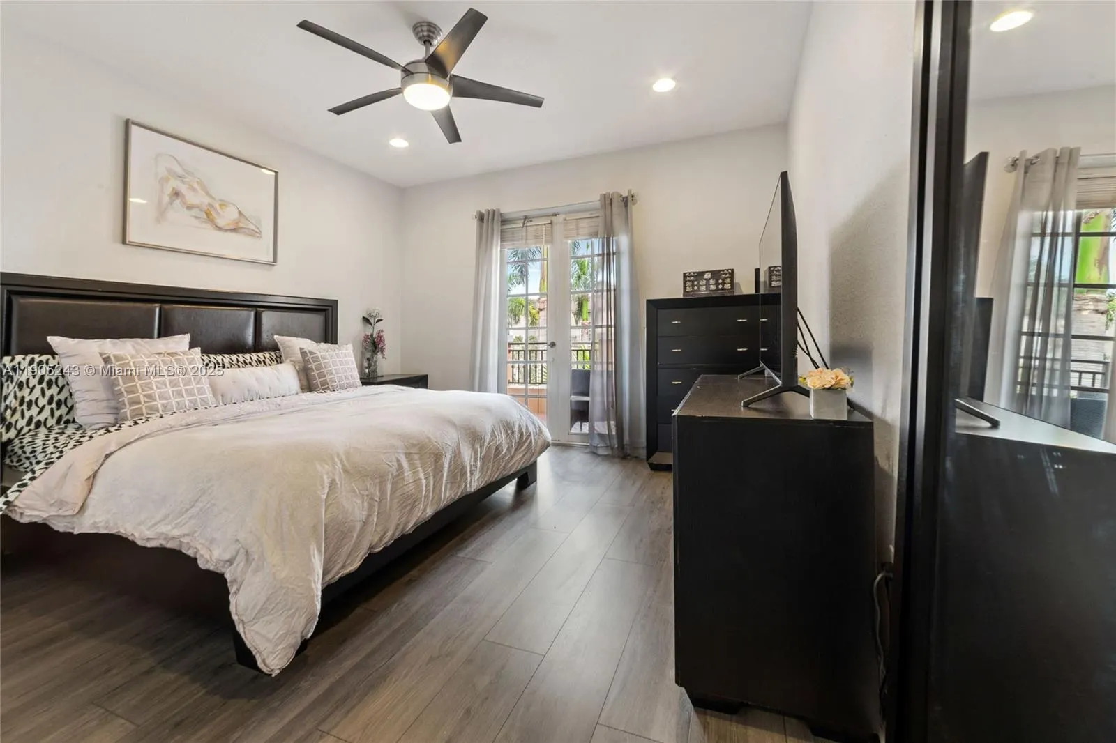 482 SW 147th Ave, #4615