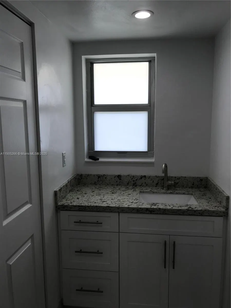 234 Antiquera Ave, #12