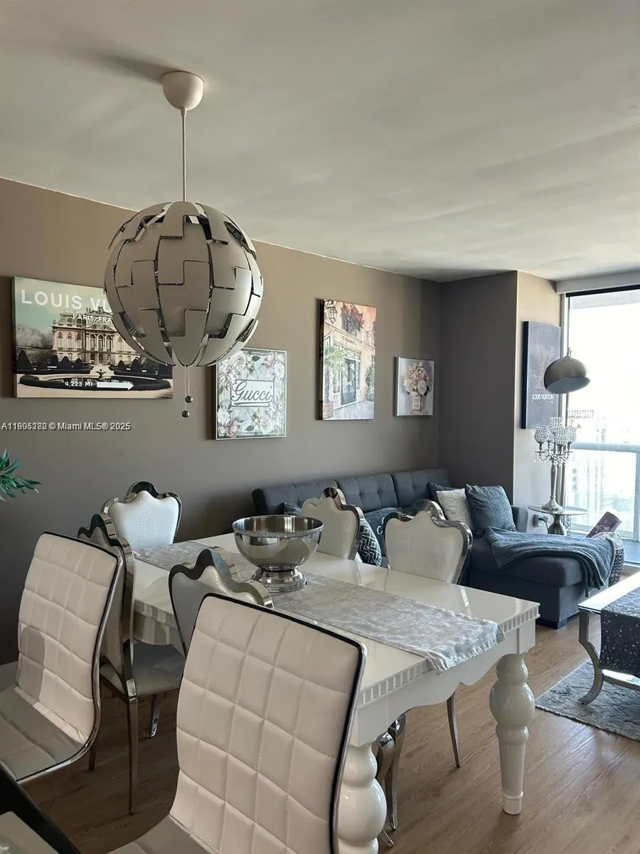 50 Biscayne Blvd, #4607